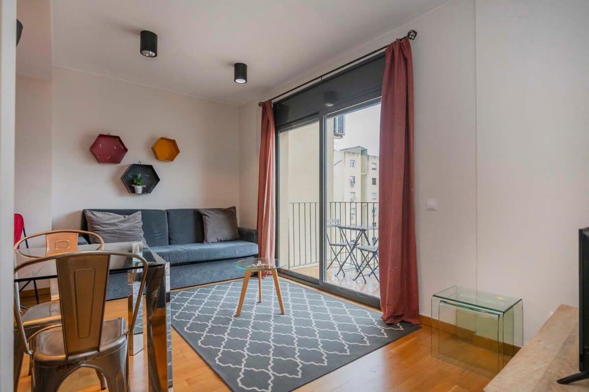 Modern And Bright In Eixample 5-1