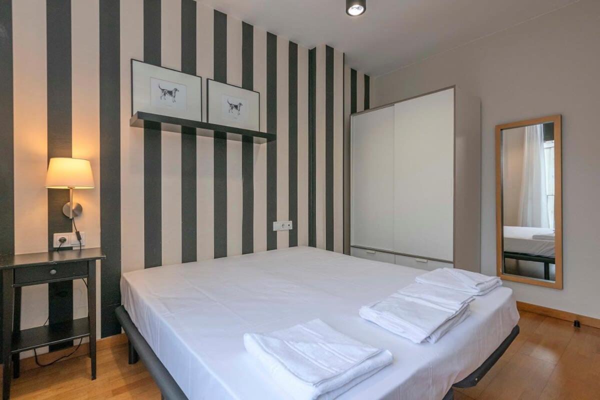Modern And Bright In Eixample 5-1 Barcelona